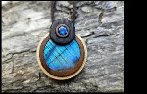 Drewniany naszyjnik handmade